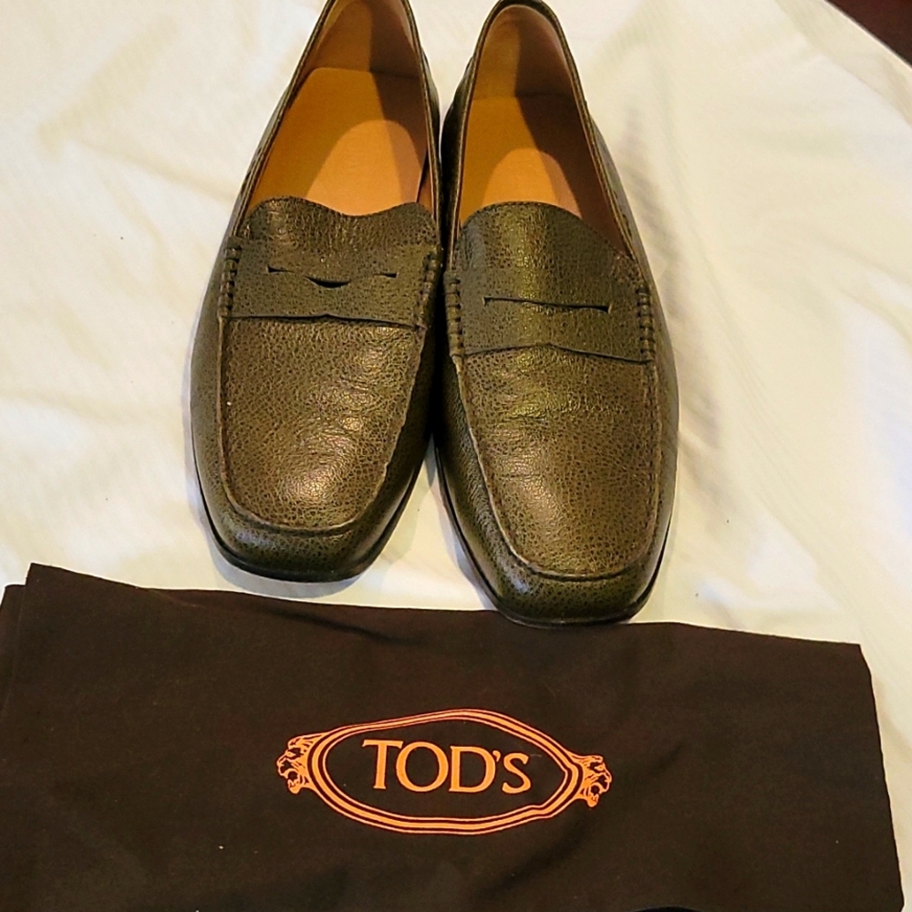 Men's brown  leather loafers